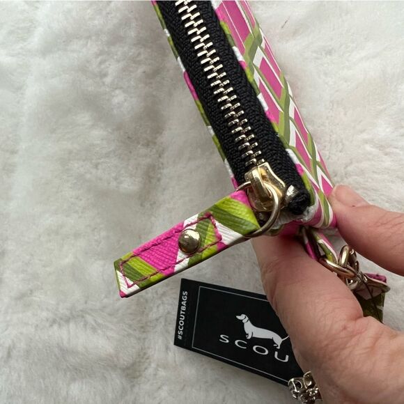 SCOUT Kate‎ Wristlet Purse Pink Multi Quilted Lined Zip Wallet - Picture 6 of 14